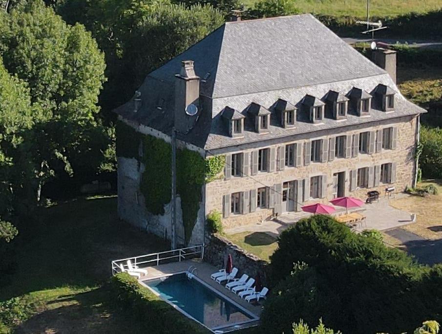 Belle Et Confortable Demeure Du XVII Eme Siecle Champagnac  Экстерьер фото