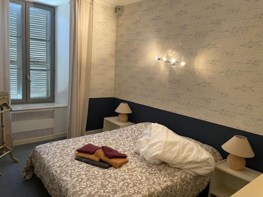 Belle Et Confortable Demeure Du XVII Eme Siecle Champagnac  Экстерьер фото